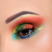 Load image into Gallery viewer, Lurella X Peanuts Eyeshadow Palette