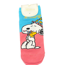 Load image into Gallery viewer, Fashion Snoopy Socks
