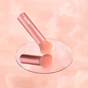 AMOR US CLOUD BLUR FOUNDATION BRUSH