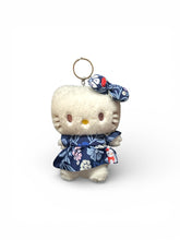 Load image into Gallery viewer, Hawaiian Plushy Keychain 15 cm Generic
